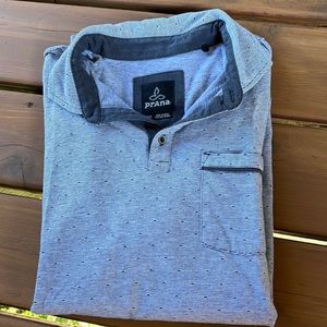 Men’s Prana shirt size L